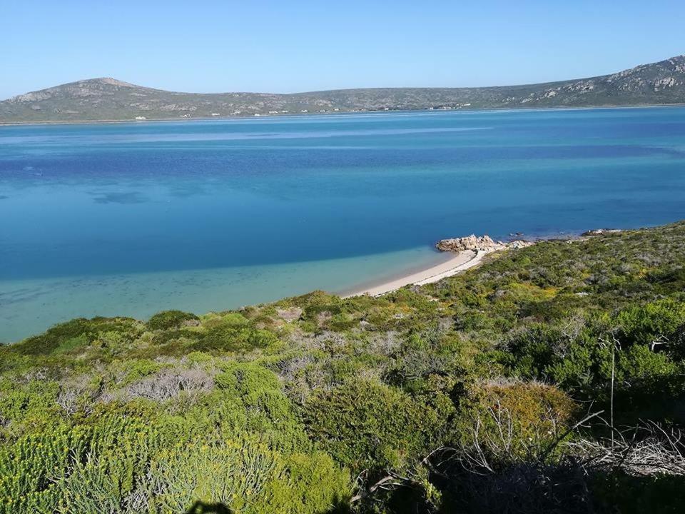 Perfect 10 - 10 To 13 Sleeper Luxury Holiday Home Breakage Deposit Of R2500 Per Weekend Lease Langebaan Zewnętrze zdjęcie