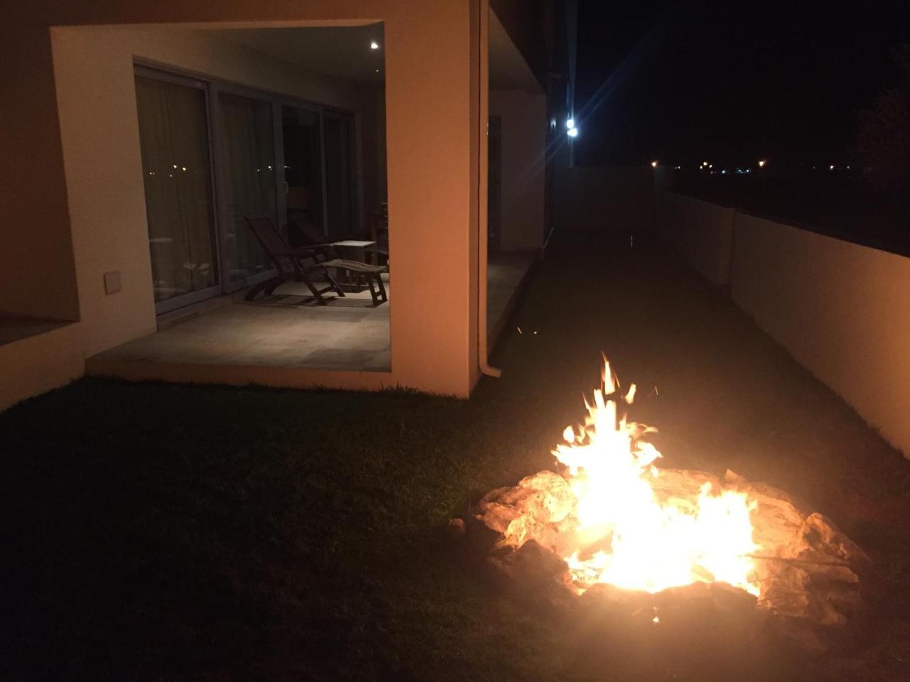 Perfect 10 - 10 To 13 Sleeper Luxury Holiday Home Breakage Deposit Of R2500 Per Weekend Lease Langebaan Zewnętrze zdjęcie